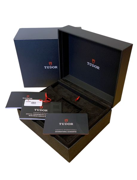 Tudor Black Bay Chrono M79360N-0002